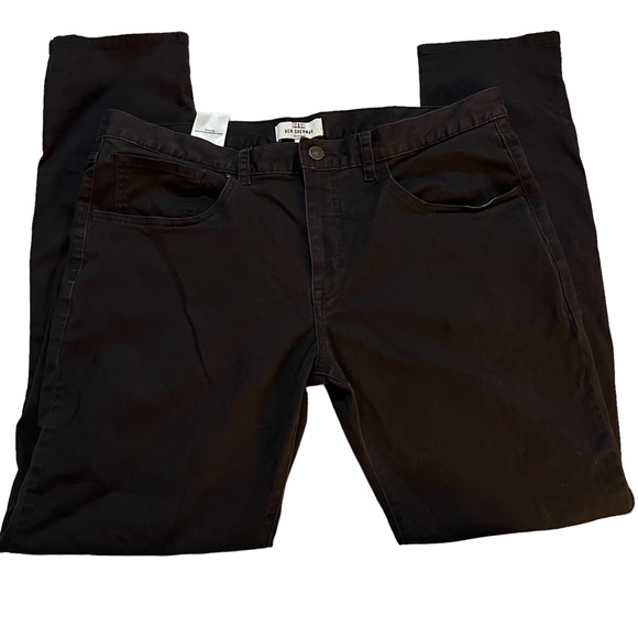 Ben Sherman “Stretch Skinny Fit” pants. Color:Black Size: 36x32 - Picture 4 of 10